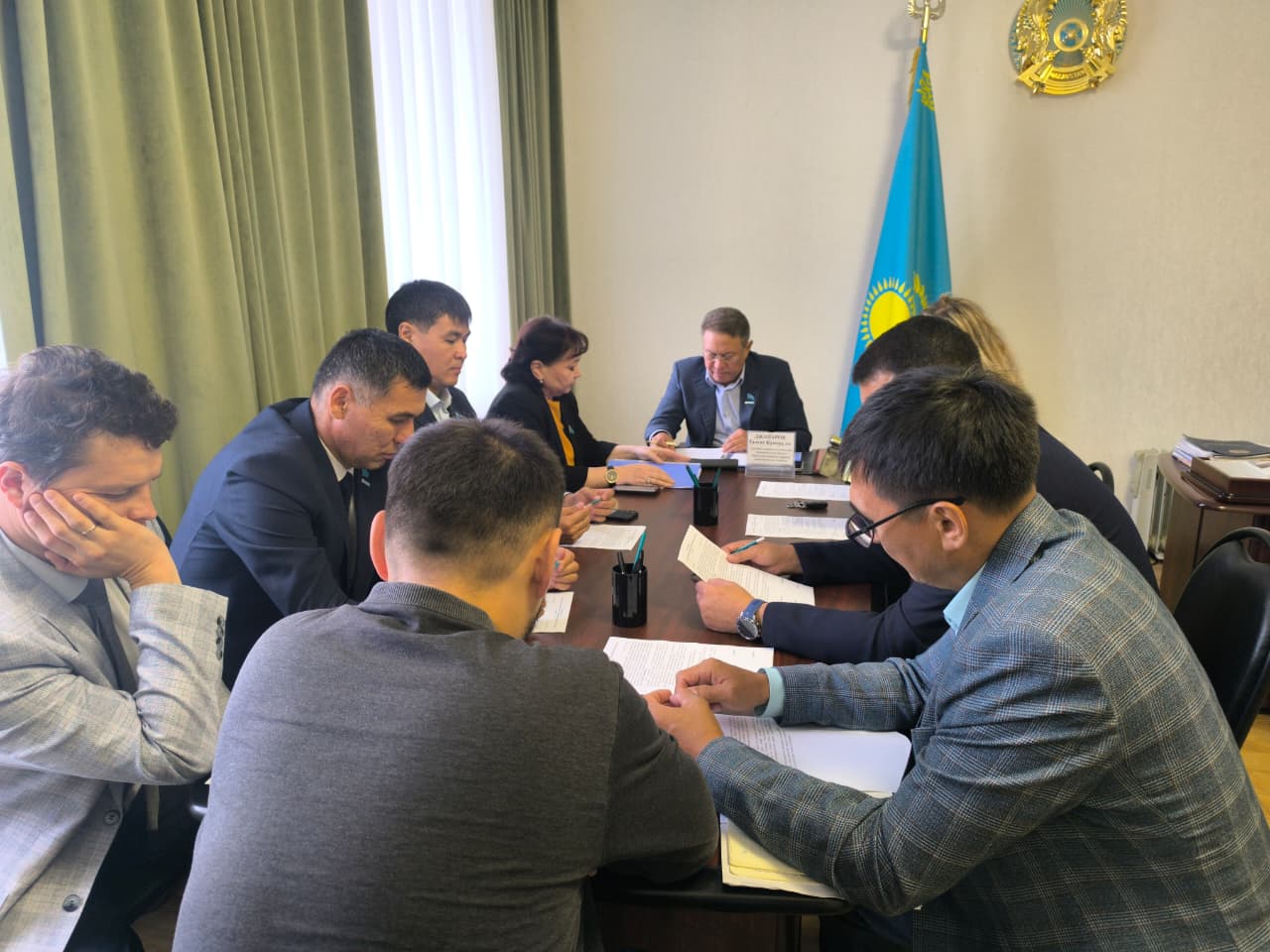 Бурабай аудандық мәслихатының тұрақты комиссияларының бірлескен отырысы өтті