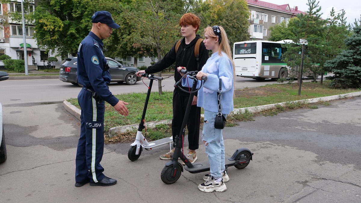 4 жарақат алғандар: СҚО-да полиция самокатпен жүрудің қауіптілігі туралы ескертті