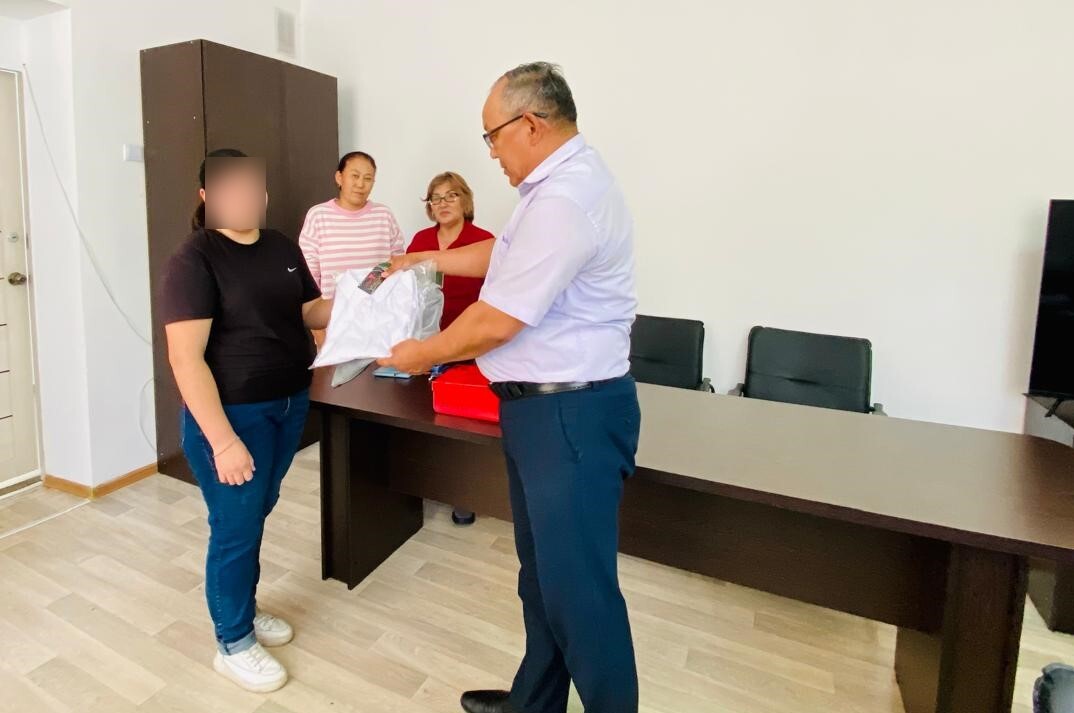 Марқакөл ауданы мәслихатының аппараты «Мектепке жол» акциясына қатысты