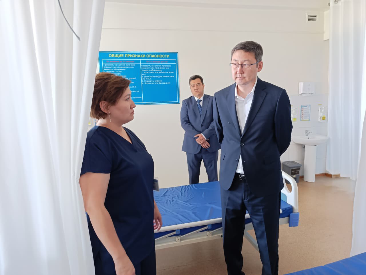 Денсаулық сақтау бірінші вице-министрі Жамбыл облыстық көпбейінді балалар ауруханасына барды