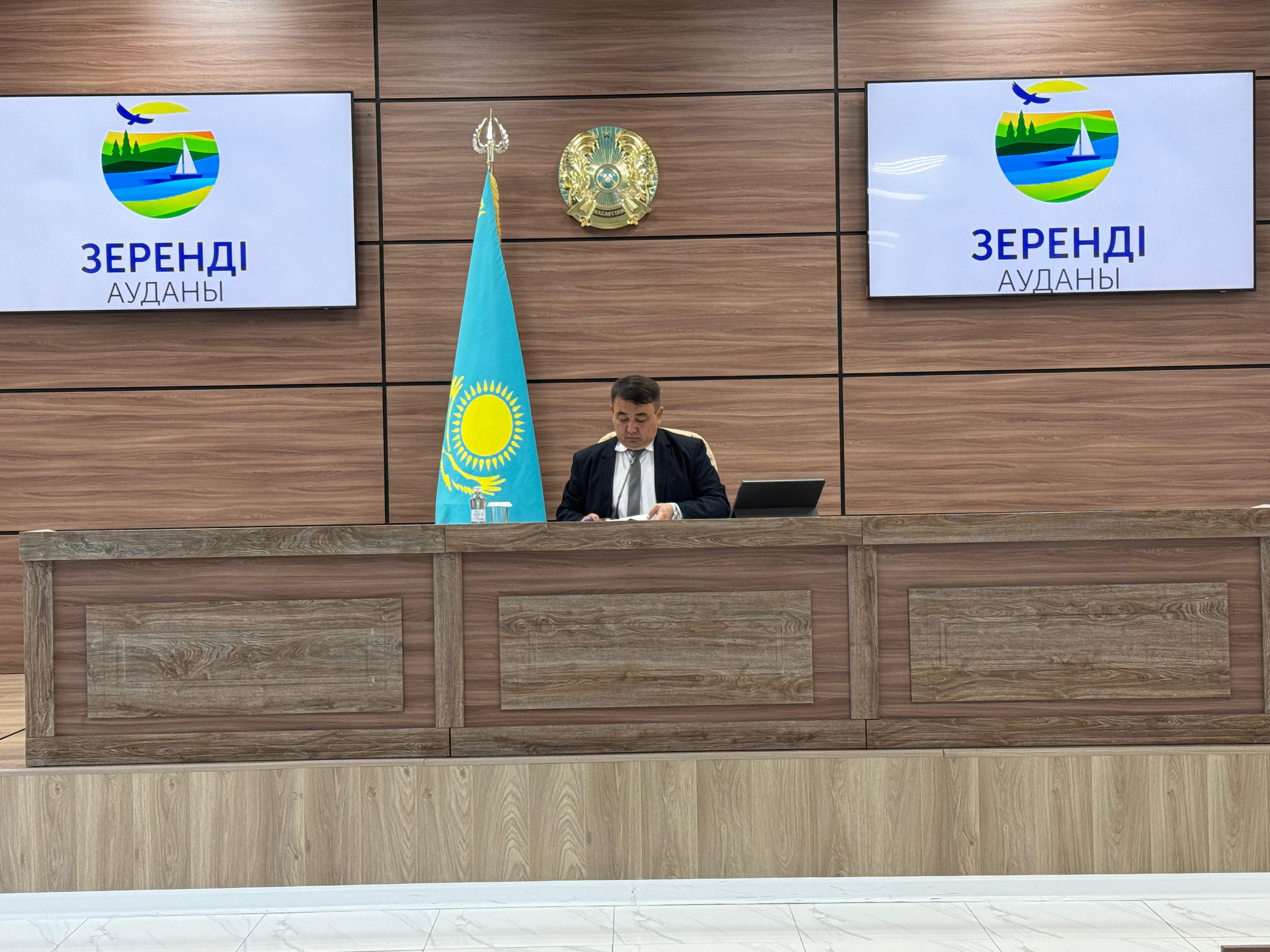 18 тамыз аудан әкімдігінің мәжіліс залында кезекті аппараттық кеңес өтті.