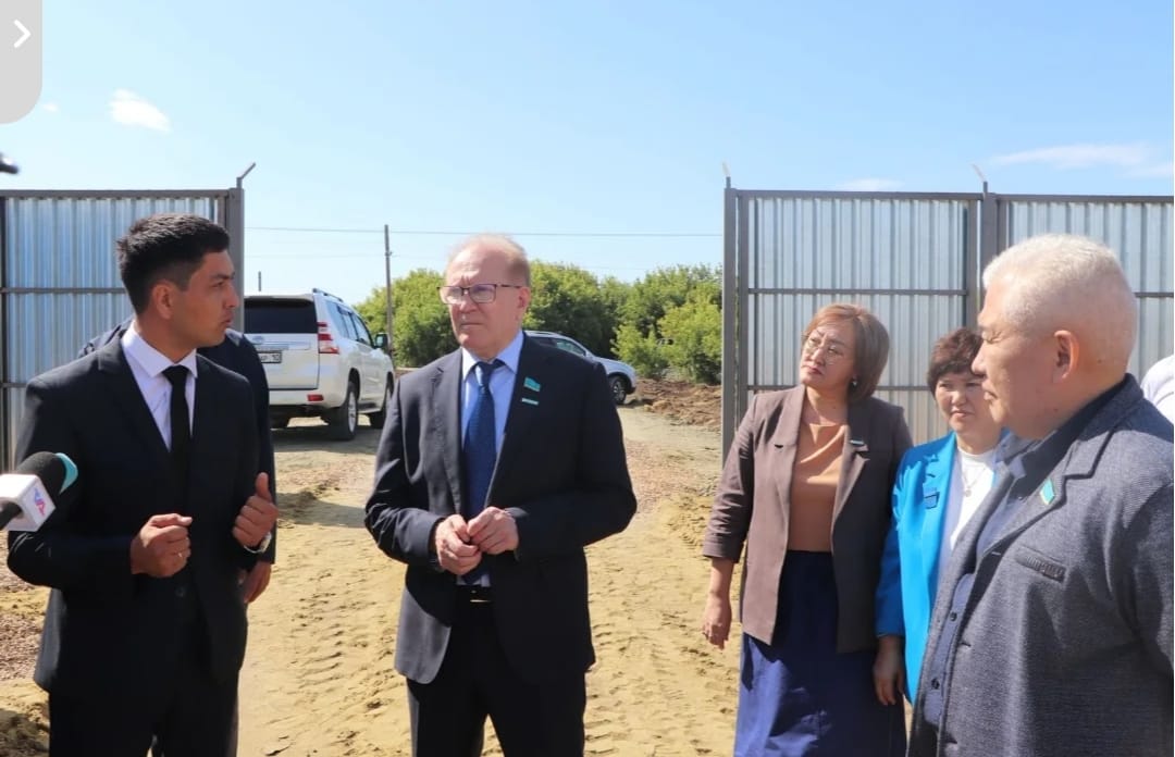 Жемқорлардан тәркіленген қаражат ауылдарды ауызсумен қамтуға бағытталады – Альберт Рау Қостанай облысындағы Николаевка ауылында көптеген жылдар бойы ауыз су мәселесі туындап келген болатын.