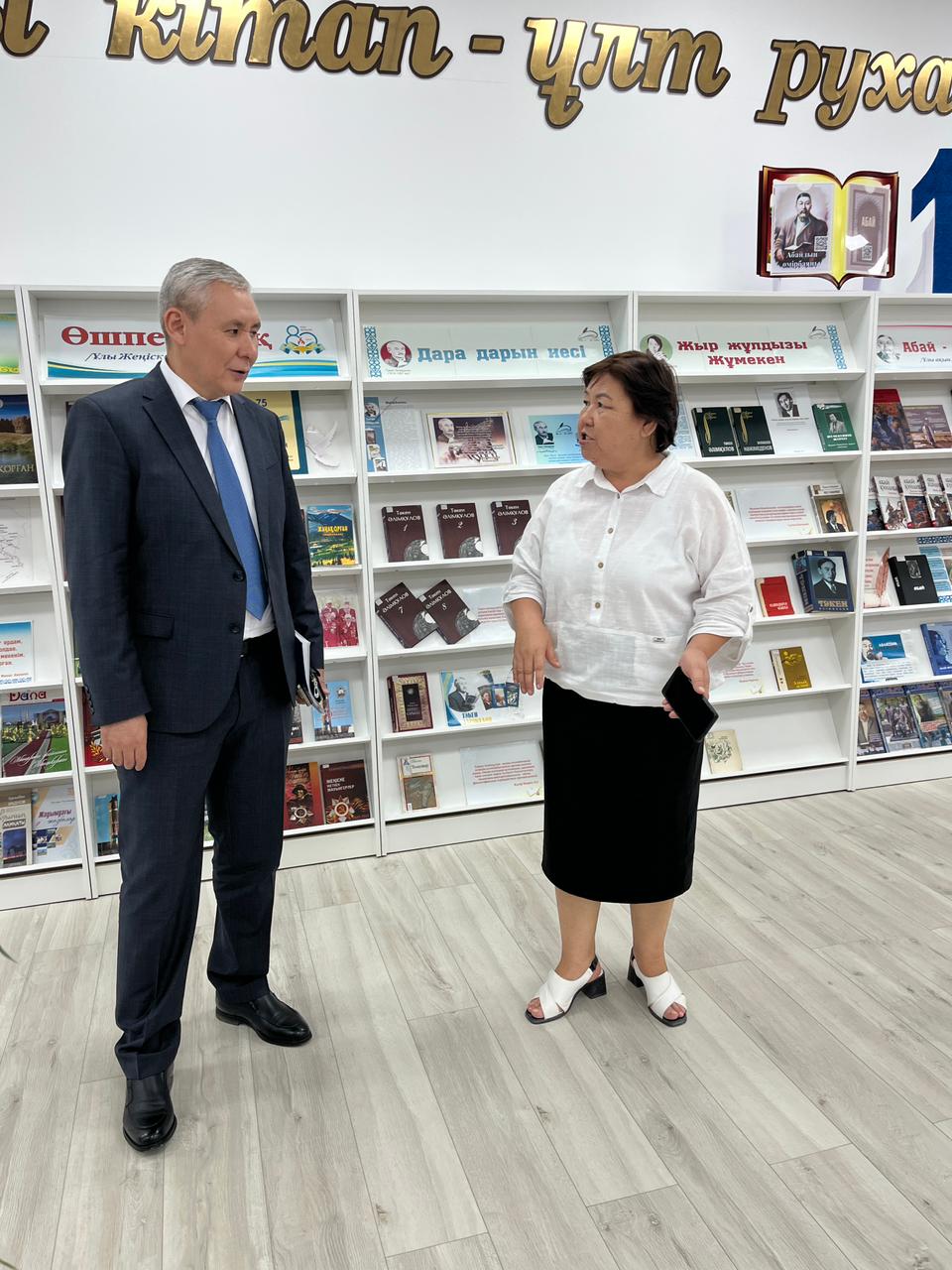 ПРЕДСТАВИТЕЛЬ ОЗНАКОМИЛСЯ С «ЦЕНТРОМ РУХАНИЯТ» ЖАНАКОРГАНСКОГО РАЙОНА