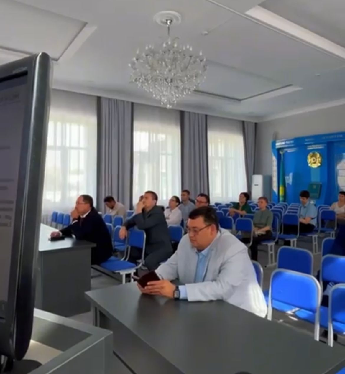 МӘМС бойынша өңірлік штаб мүшелерінің облыстың медициналық ұйымдары басшыларының қатысуымен кездесуі.