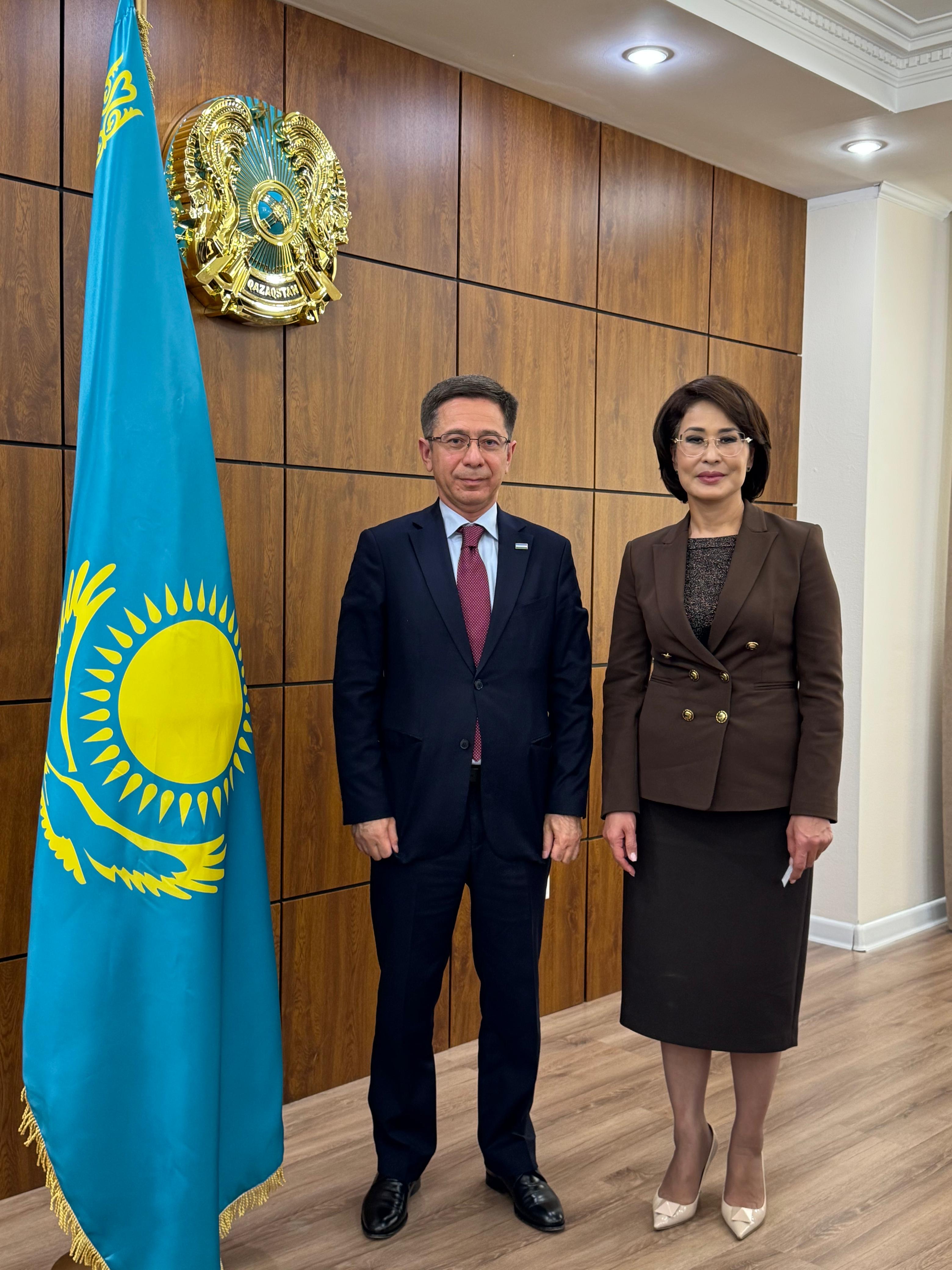 АҚМАРАЛ ӘЛНАЗАРОВА ӨЗБЕКСТАН РЕСПУБЛИКАСЫНЫҢ ҚАЗАҚСТАНДАҒЫ ЕЛШІСІМЕН КЕЗДЕСУ ӨТКІЗДІ