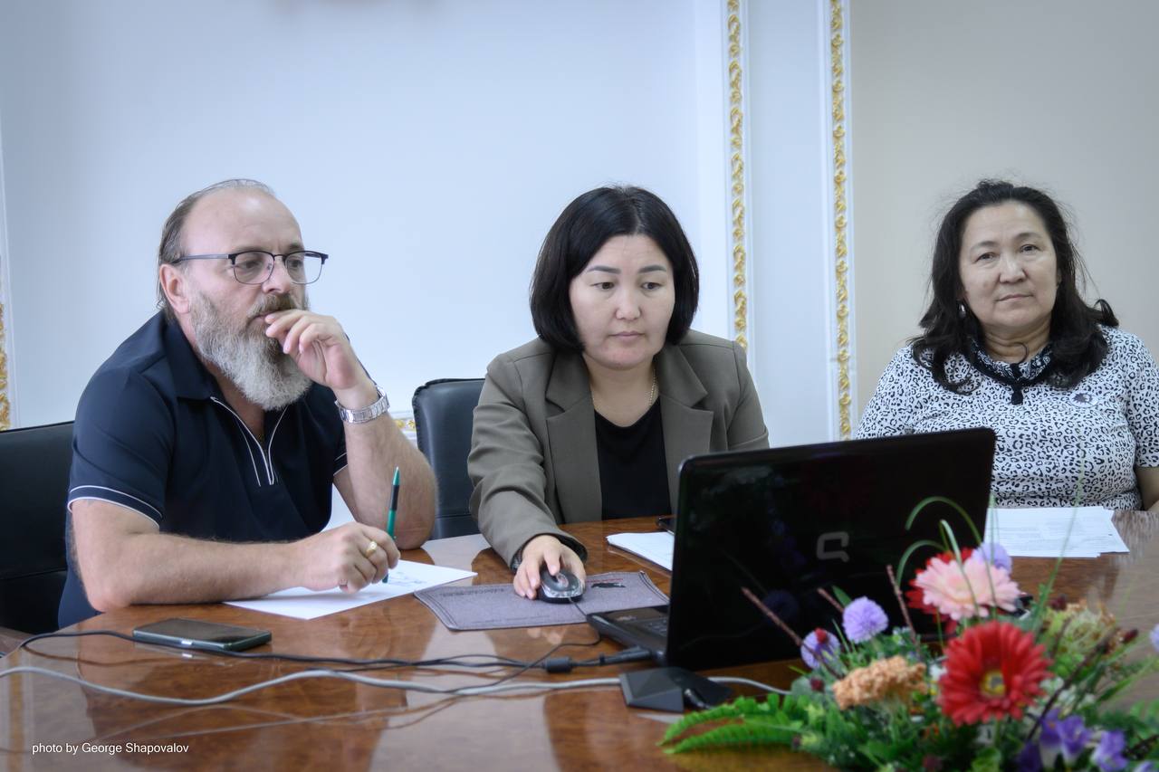 Онлайн форматта семинар өткізілді