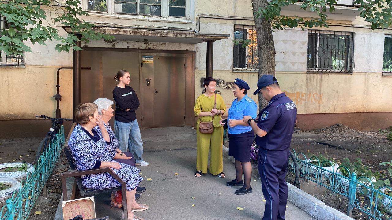 В Астане прошла акция против наркограффити