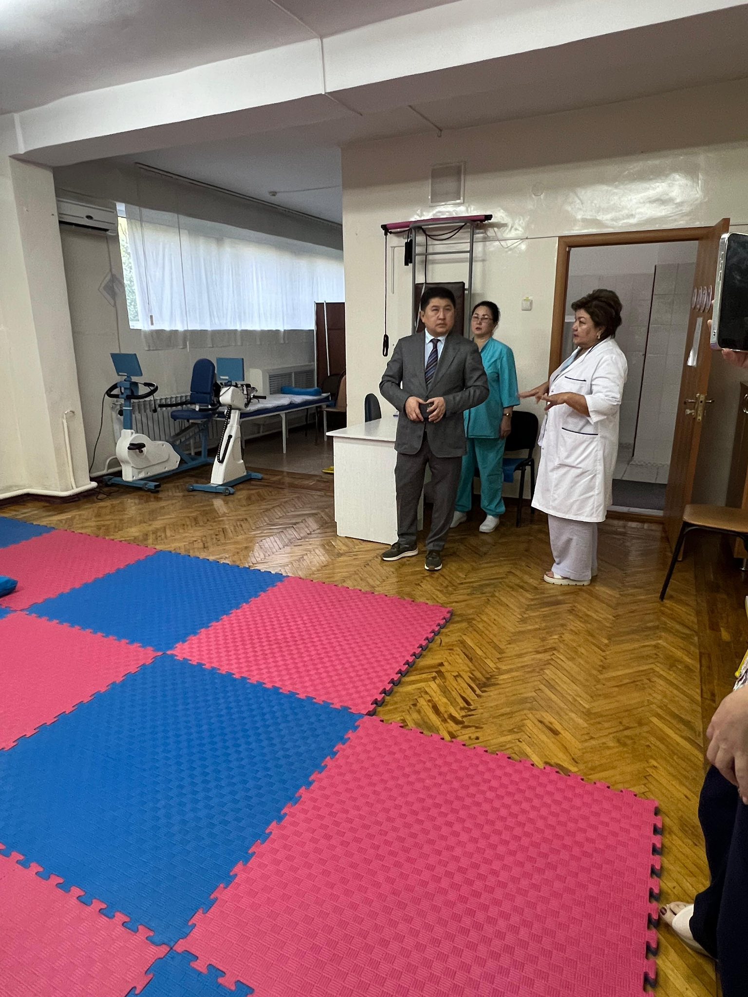 Оңалту қызметі – назарда: басқарма басшысы орталыққа барды