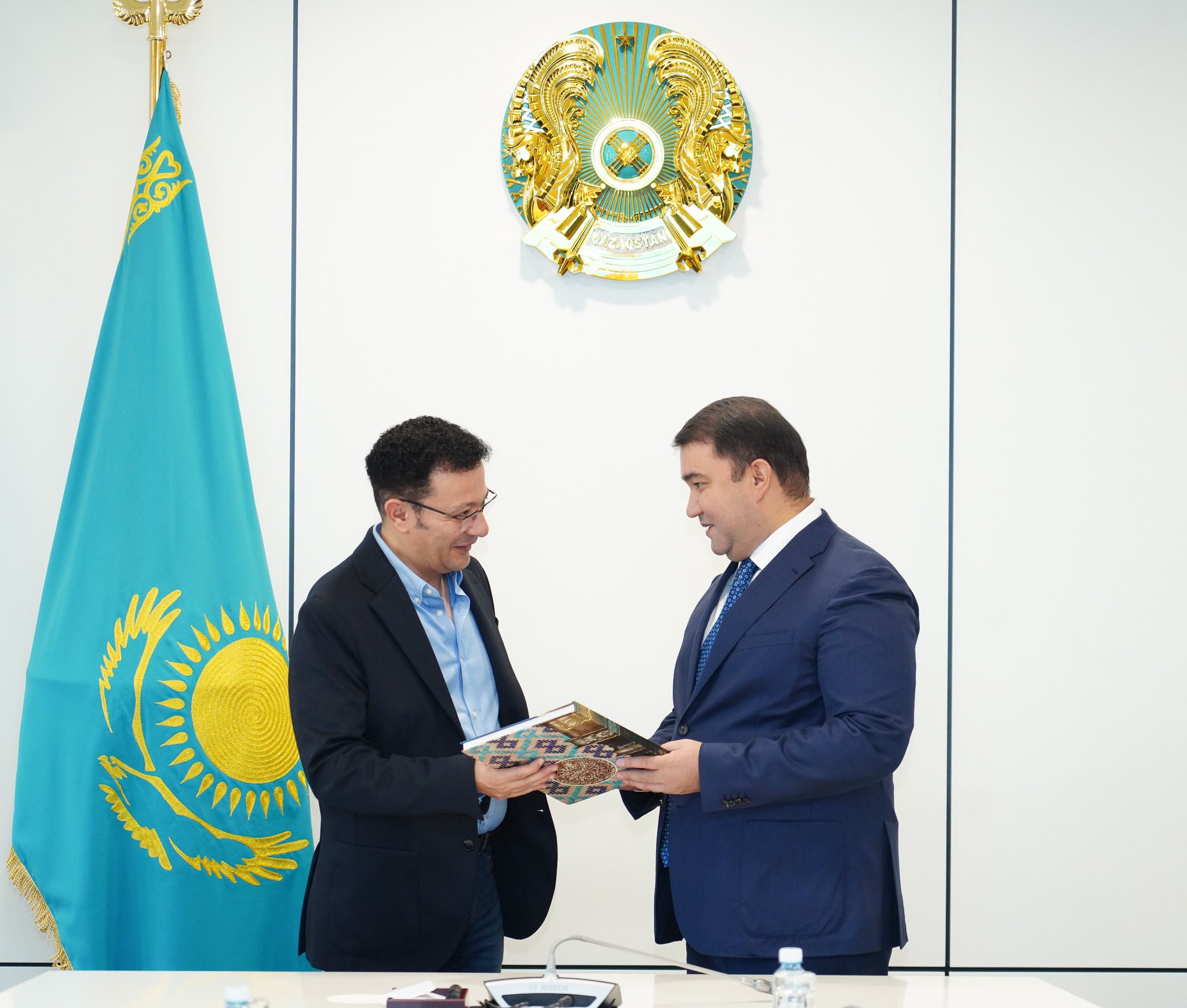 ТҮРКІСТАН ОБЛЫСЫ ӘКІМІ НҰРАЛХАН КӨШЕРОВ UNITED GLOBAL LLC ХАЛЫҚАРАЛЫҚ КОМПАНИЯСЫНЫҢ БАСШЫЛЫҒЫМЕН БІРЛЕСКЕН ИНВЕСТИЦИЯЛЫҚ ЖОБАЛАРДЫ ТАЛҚЫЛАДЫ