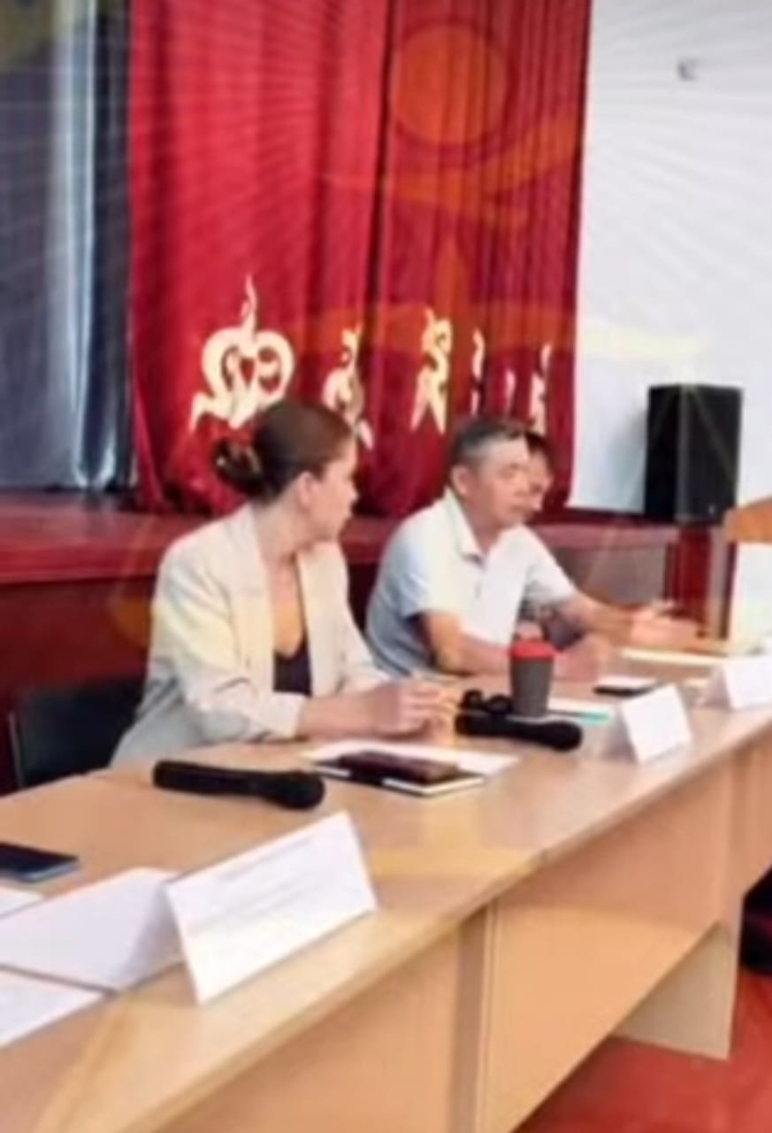 Әділет департаменті қызметкерлерінің, заң кеңесшісінің, нотариустың, жеке сот орындаушысының қатысуымен тұрғындар үшін құқықтық түсіндіру жұмыстары