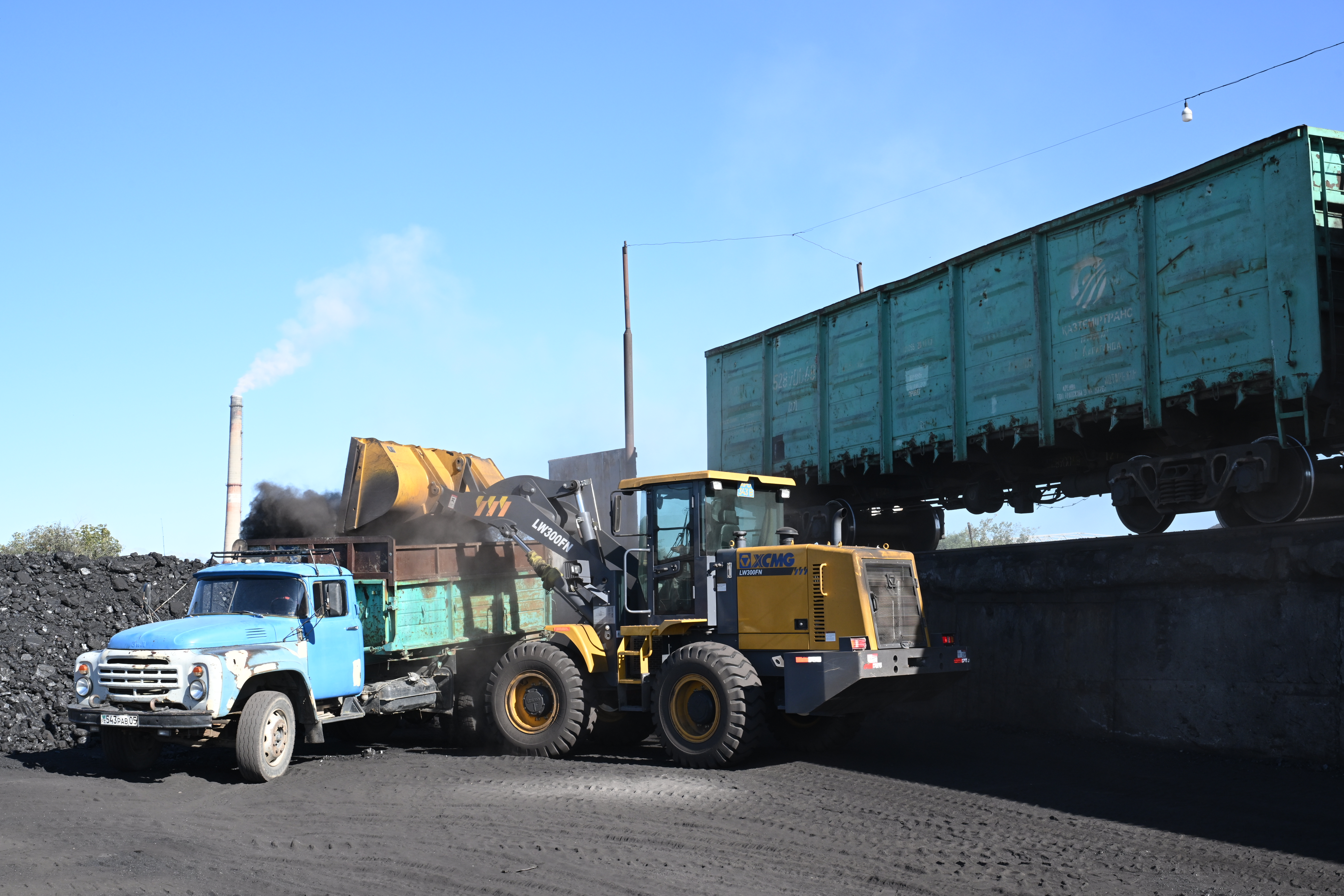 В Жетісу в сутки в среднем доставляется  38 вагонов угля