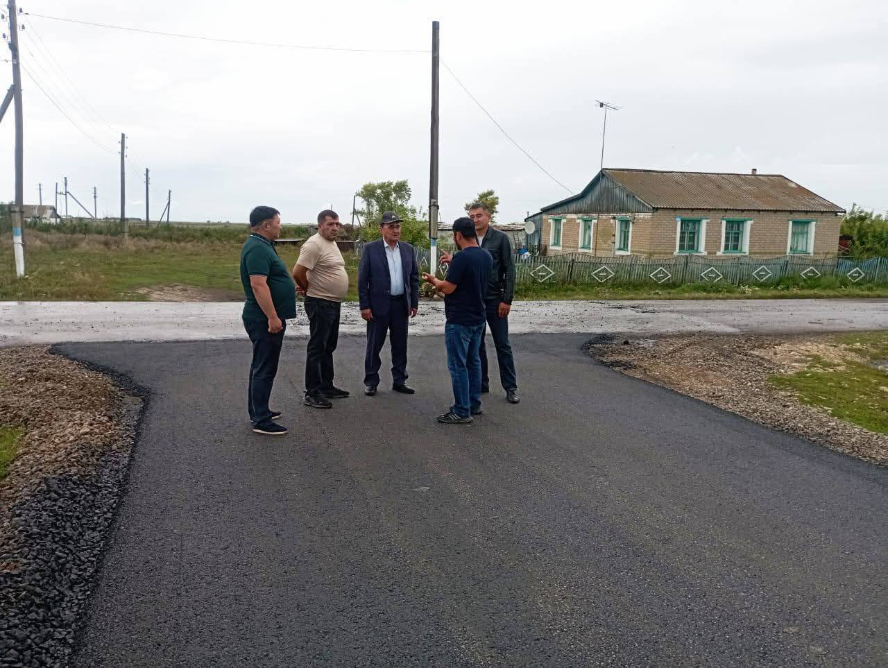 Бұлақ ауылдық округінің ауыл ішілік жолдарын жөндеу жұмыстары.