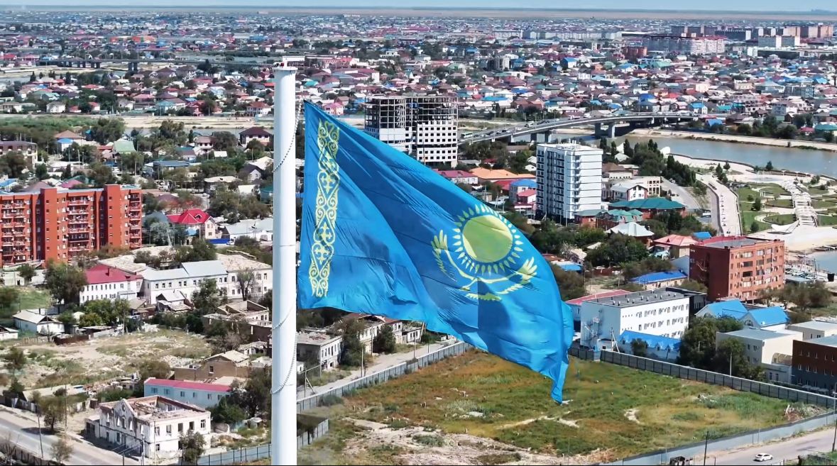 Конституция күніне орай 27 мың азаматқа әлеуметтік көмек беріледі