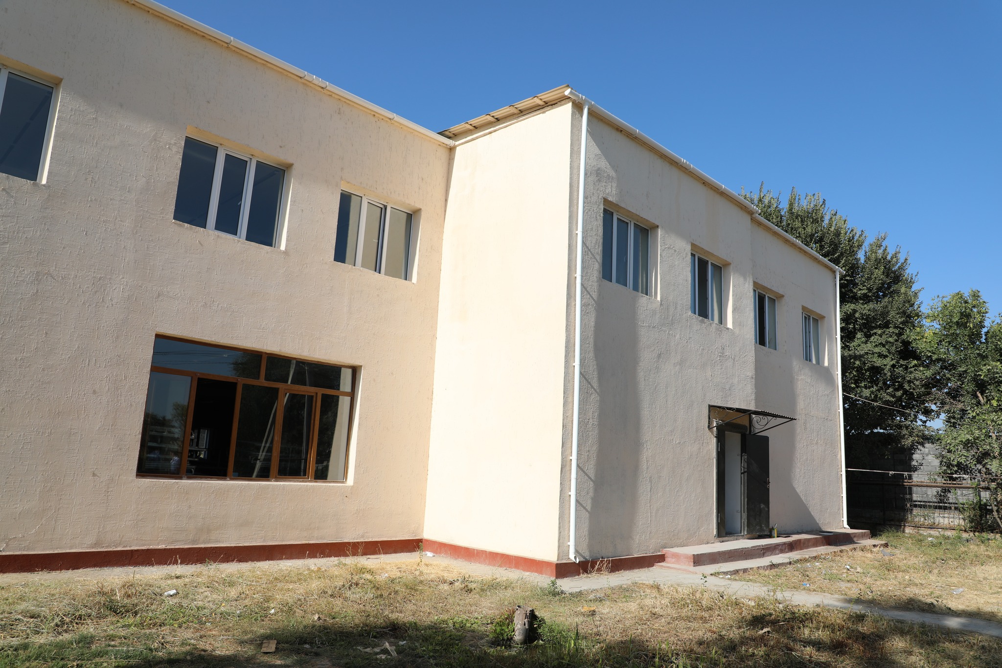 МАҚТААРАЛ АУДАНЫНДА ЖАҢА ТІГІН ФАБРИКАСЫ ІСКЕ ҚОСЫЛАДЫ