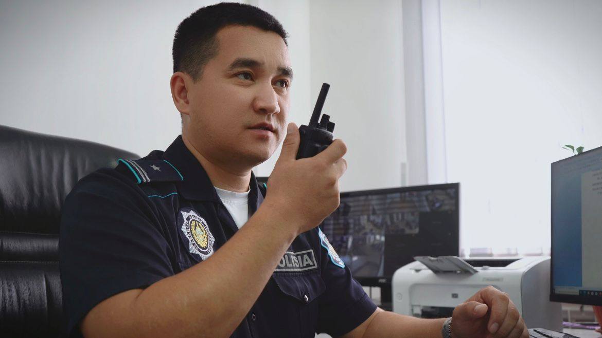Үздік учаскелік полиция инспекторы - Азамат Қаламбаев
