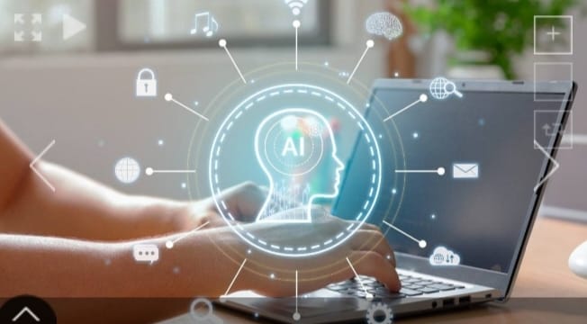 Жасанды интеллектті қолдану бойынша мұғалімдерге тегін оқыту жүргізілуде
