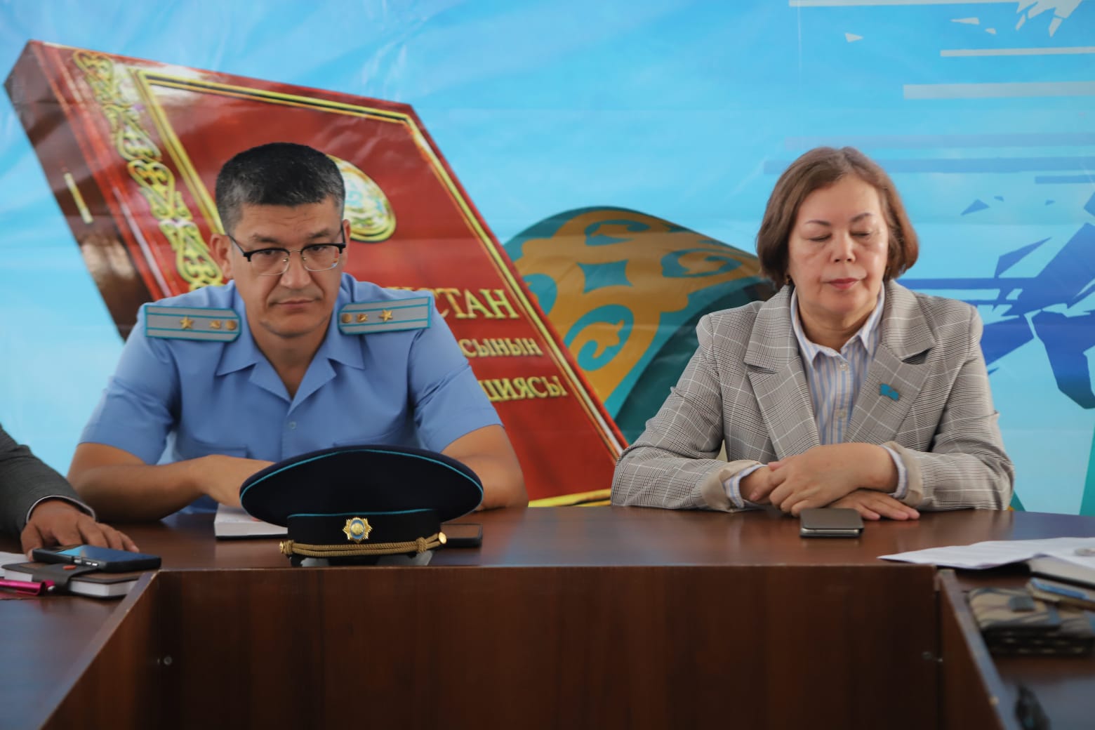 АТА ЗАҢ - ТӘУЕЛСІЗДІК ТІРЕГІ