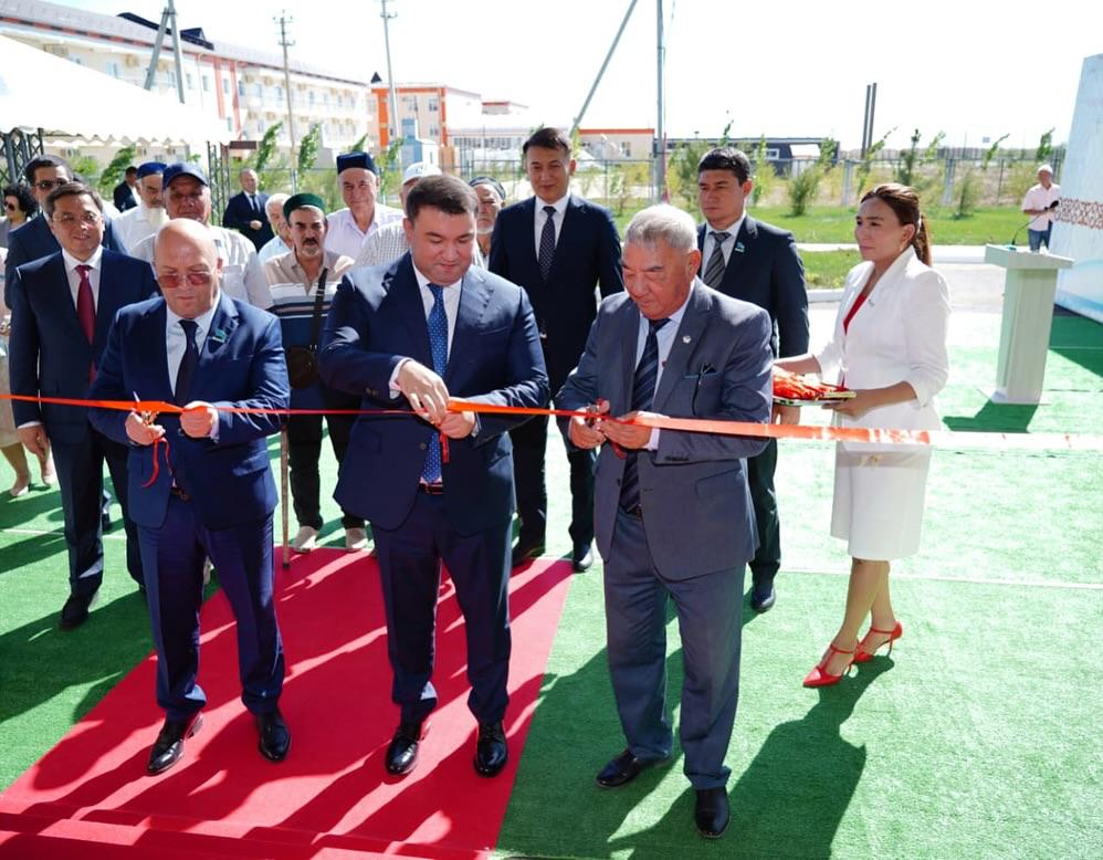 Өкіл Түркістан облысы, Сауран ауданы, Оранғай ауылында "Шұғыла" оңалту орталығының ашылу салтанатына қатысты