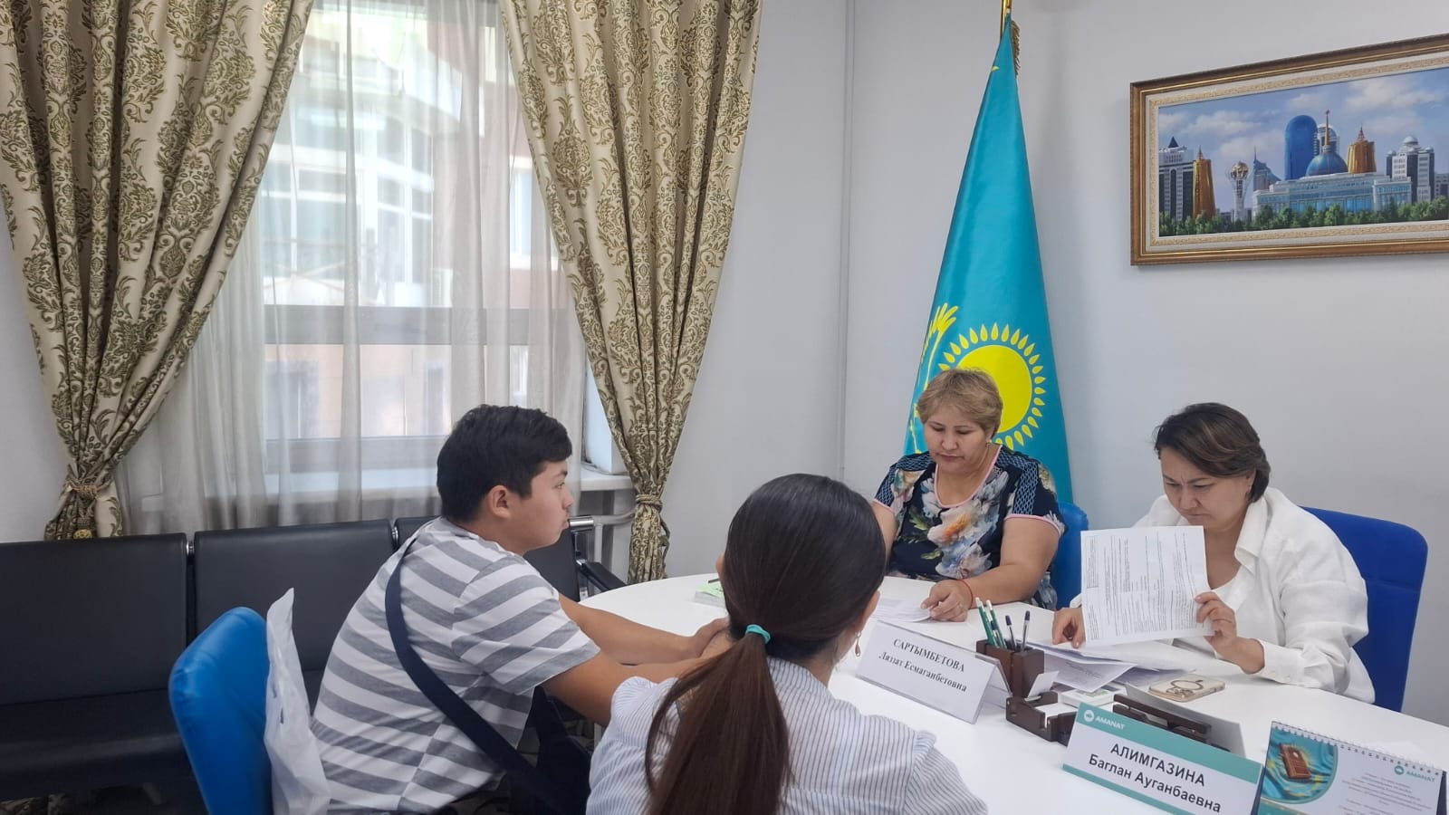 «AMANAT» партиясы ҚБ Астана қаласындағы филиалында азаматтарды қабылдау өткізілді