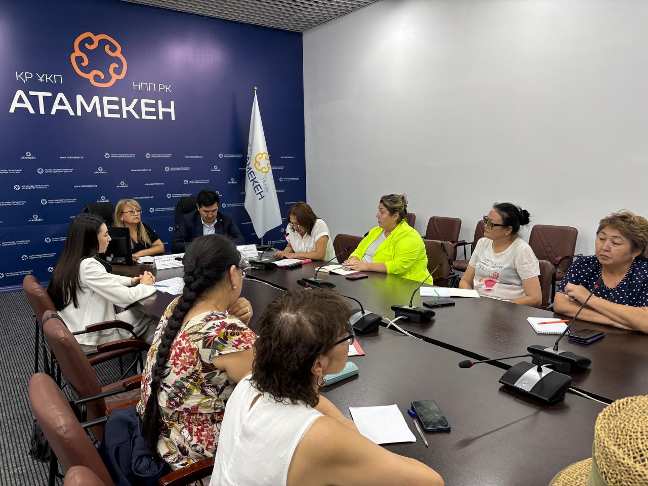 СЕМИНАР: Қоғамдық тамақтану объектілеріне және өндірістік бақылауды жүзеге асыруға қойылатын санитариялық-эпидемиологиялық талаптар. Мереке қарсаңында тамақтан улану, ботулизм, тағамдық токсикоинфекциялар және жіті ішек инфекцияларының алдын алу.