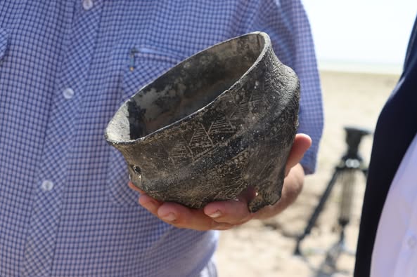 ТҮРКІСТАН: ОРДАБАСЫ АУДАНЫНДА ҚОЛА ДӘУІРІНІҢ ҚҰНДЫ ЖӘДІГЕРЛЕРІ ТАБЫЛДЫ