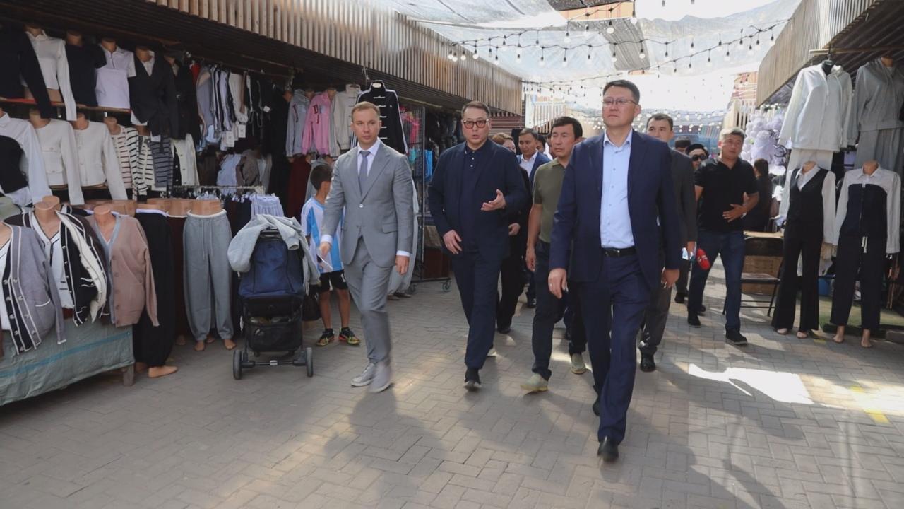 Сауда және интеграция министрі Қарағандыдағы базарларды тексерді