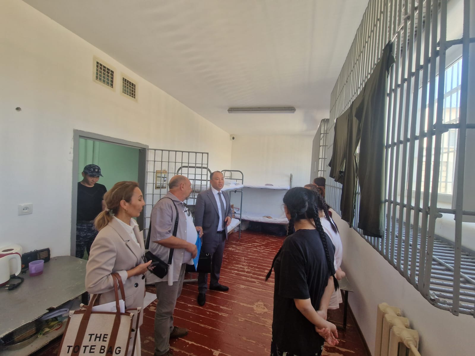 Өкіл өңірлік Ұлттық алдын алу тетігі тобының мүшелерімен бірге №77 мекемеге барды