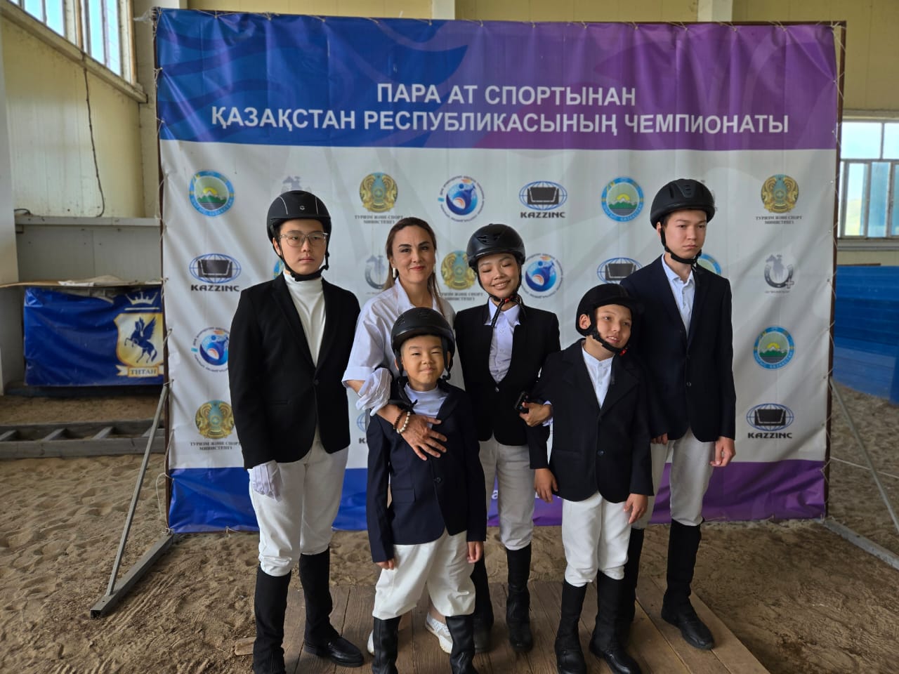 ДОСТОЙНЫЙ РЕЗУЛЬТАТ СТОЛИЧНЫХ СПОРТСМЕНОВ НА IX ЧЕМПИОНАТЕ ПО АДАПТИВНОМУ КОННОМУ СПОРТУ
