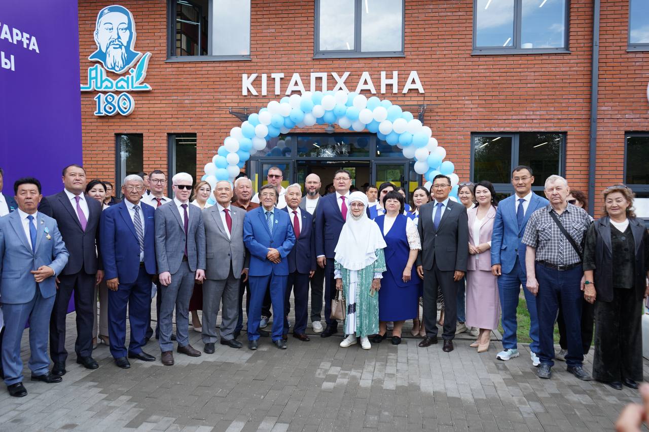 Қазақстанда алғашқы ерекше жандарға арналған кітапхана Семейде ашылды