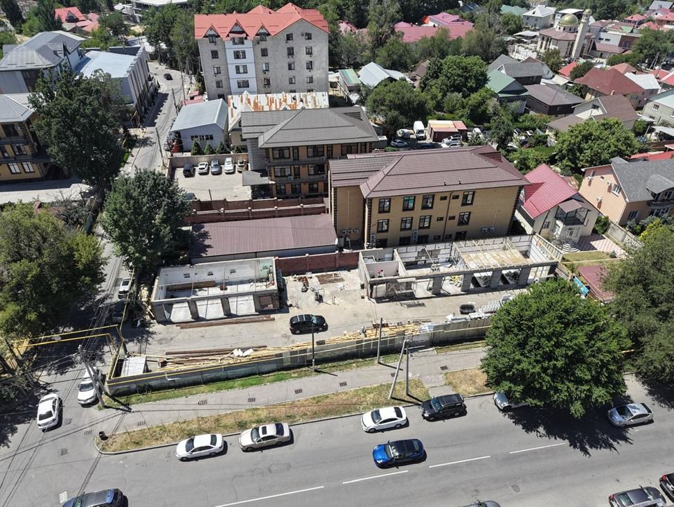 Алматыда тағы бір көлік жуу орны сүрілді