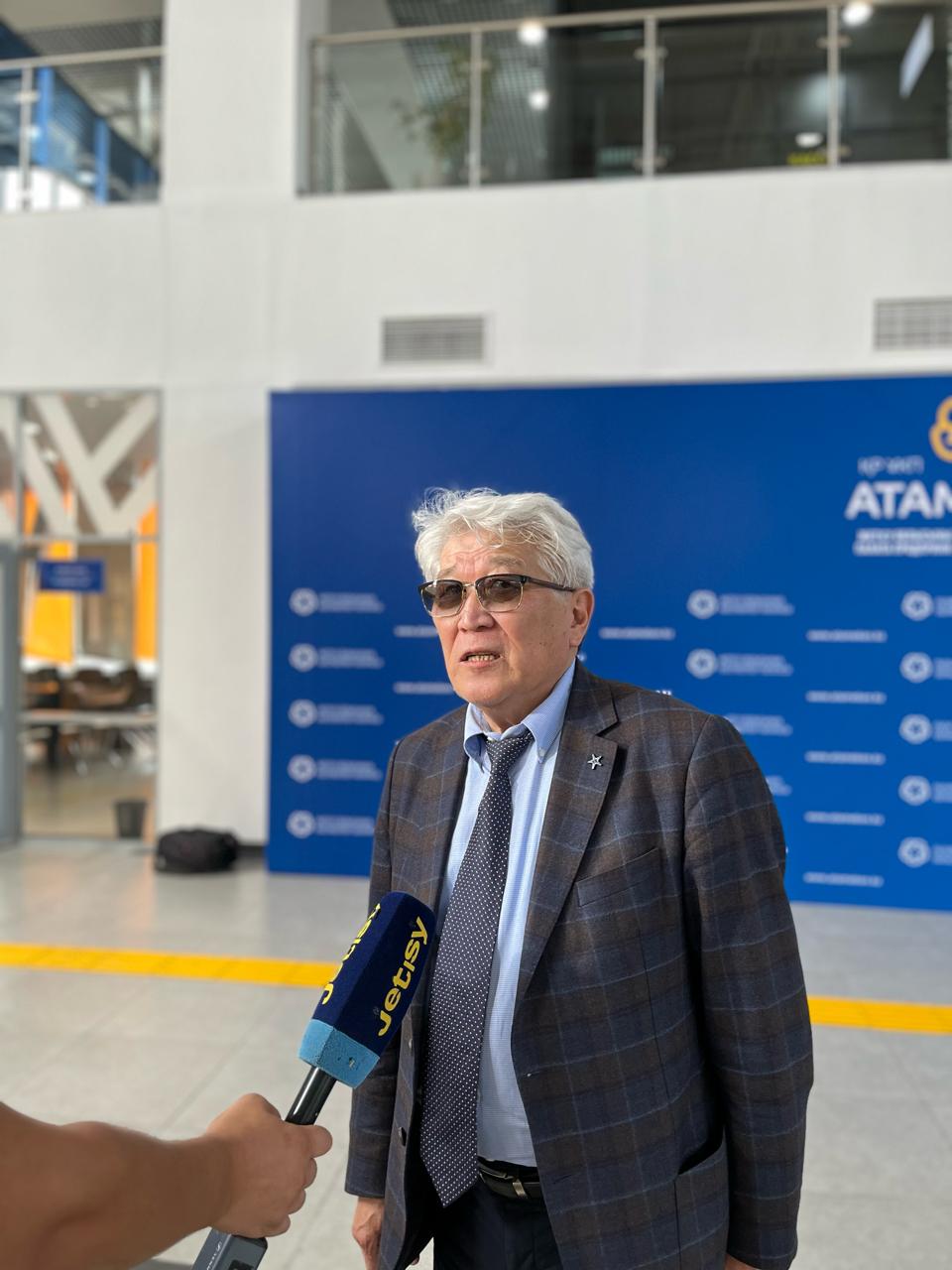 Еңбек заңнамасының талаптарын сақтау: Алматы облысы бойынша Мемлекеттік еңбек инспекциясы департаменті Жетісу облысымен бірлесіп Заңды тұлғалардың салалық бірлестігімен, кәсіподақтар конфедерациясымен және жұмыс берушілермен кеңес өткізді