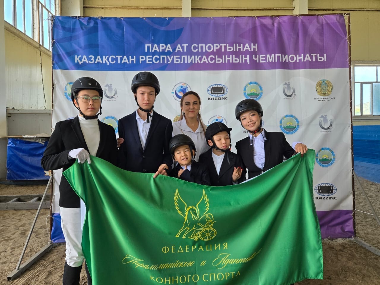 Елордалық параспортшылар бейімделген ат спортынан республикалық чемпионатта үздік нәтижемен көзге түсті