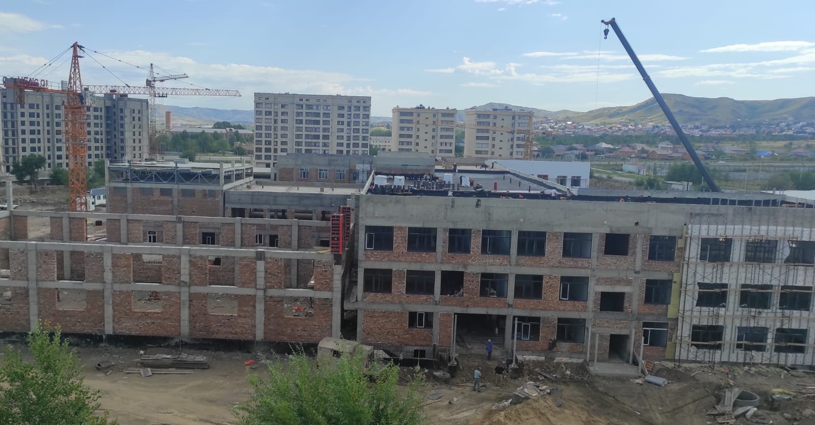 ШҚО-да тұрғын үй және әлеуметтік инфрақұрылым салу жұмыстары жалғасуда