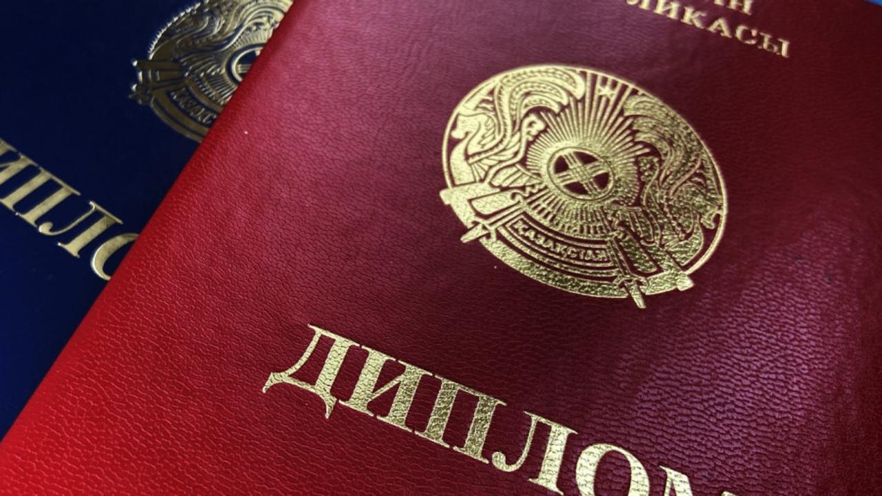 ЖОҒАРҒЫ ОҚУ ОРНЫН ҮЗДІК АЯҚТАҒАН ТҮЛЕКТЕРГЕ  БЕРІЛГЕН МҮМКІНДІК