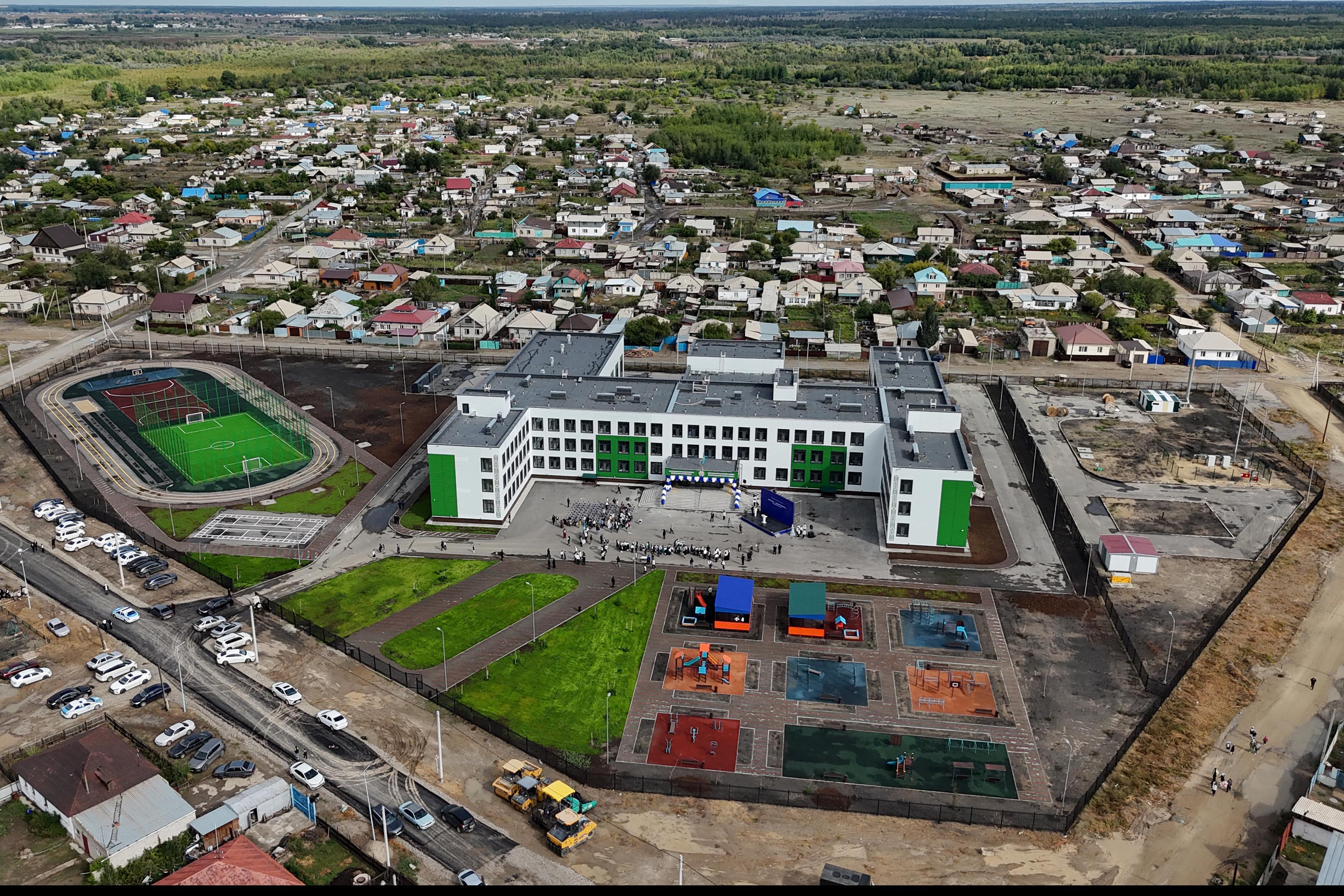 В Семее открылась новая школа на 600 мест
