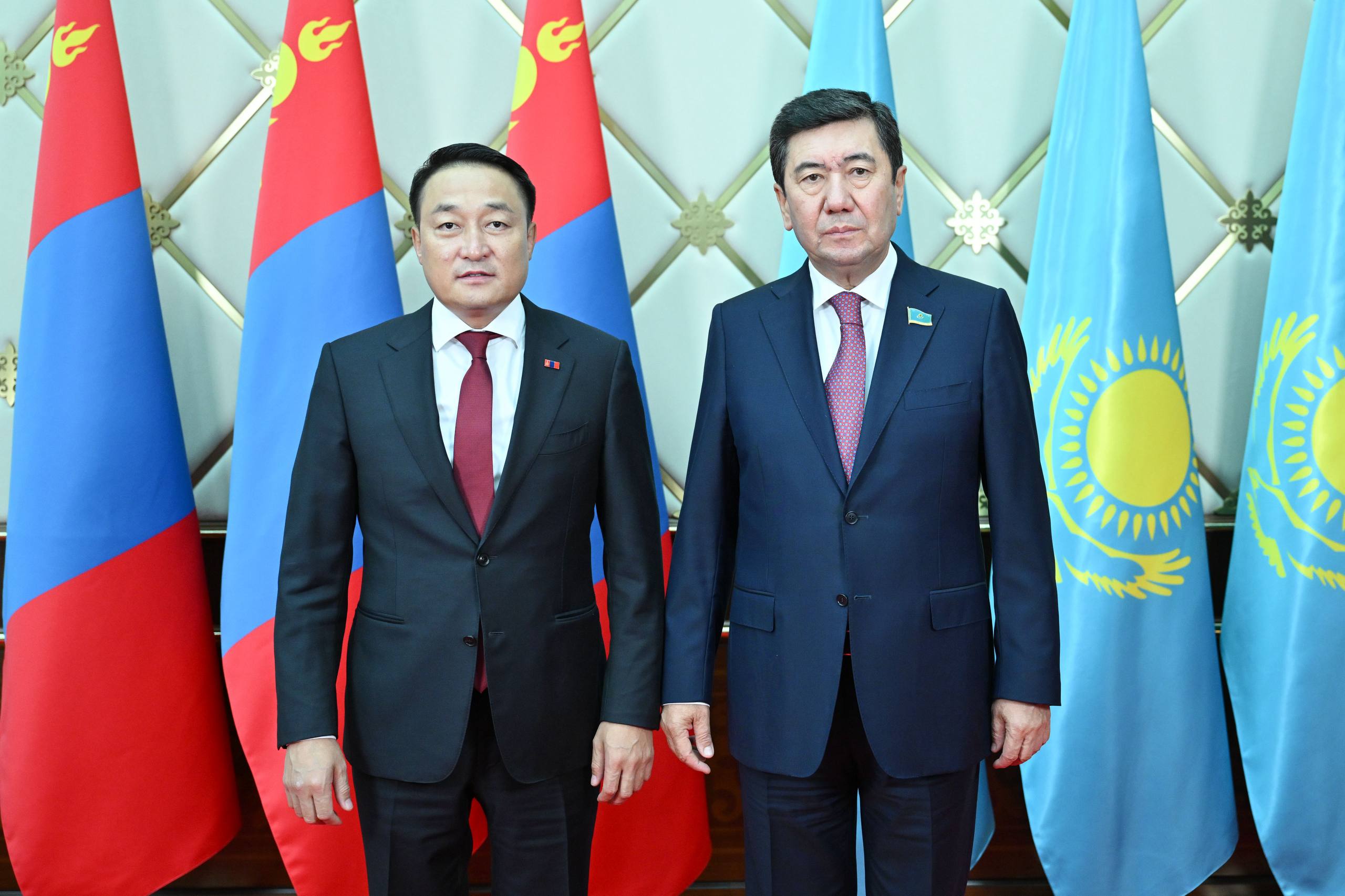 Meeting of the Chairman of the Mazhilis of the Parliament of the Republic of Kazakhstan with the Chairman of the State Great Khural of Mongolia