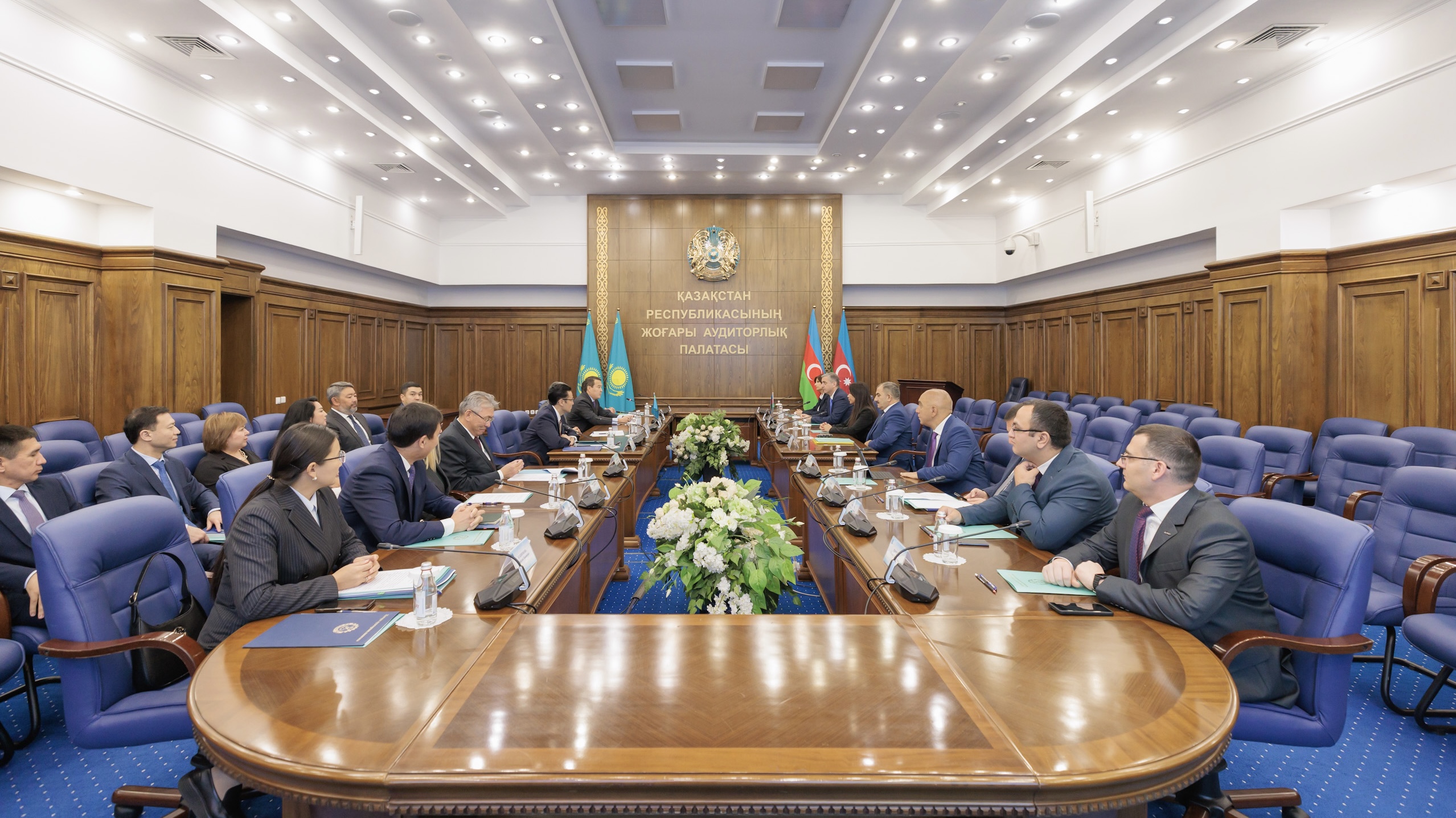 Встреча руководителей высших органов аудита Казахстана и Азербайджана состоялась в Астане