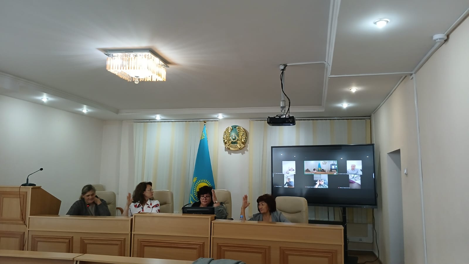 11.09.2025 года под председательством заместителя акима Глубоковского района Литвиненко Е. Н.