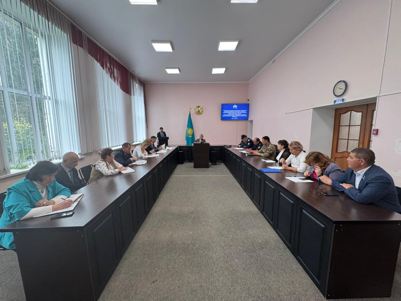 Сегодня в акимате Мамлютского района прошло совещание, посвящённое реализации Послания Президента Касым-Жомарта Токаева «Казахстан в эпоху искусственного интеллекта»