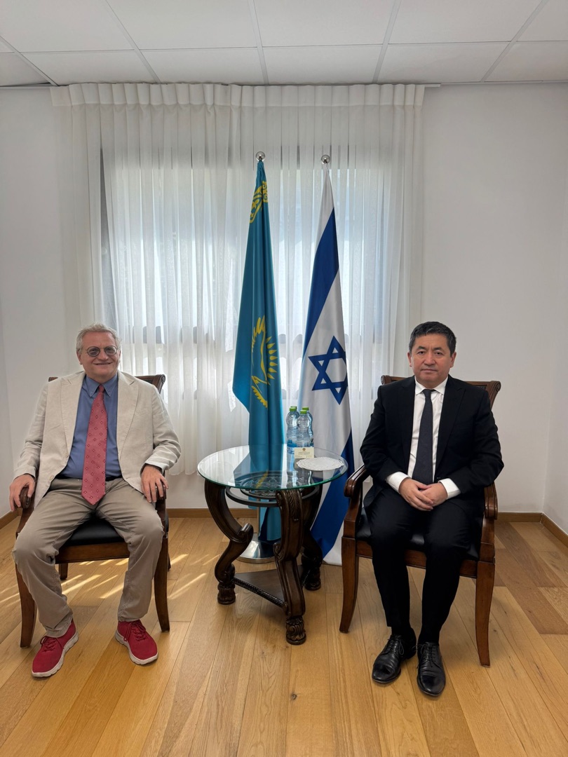 Развитие гуманитарного и научного сотрудничества