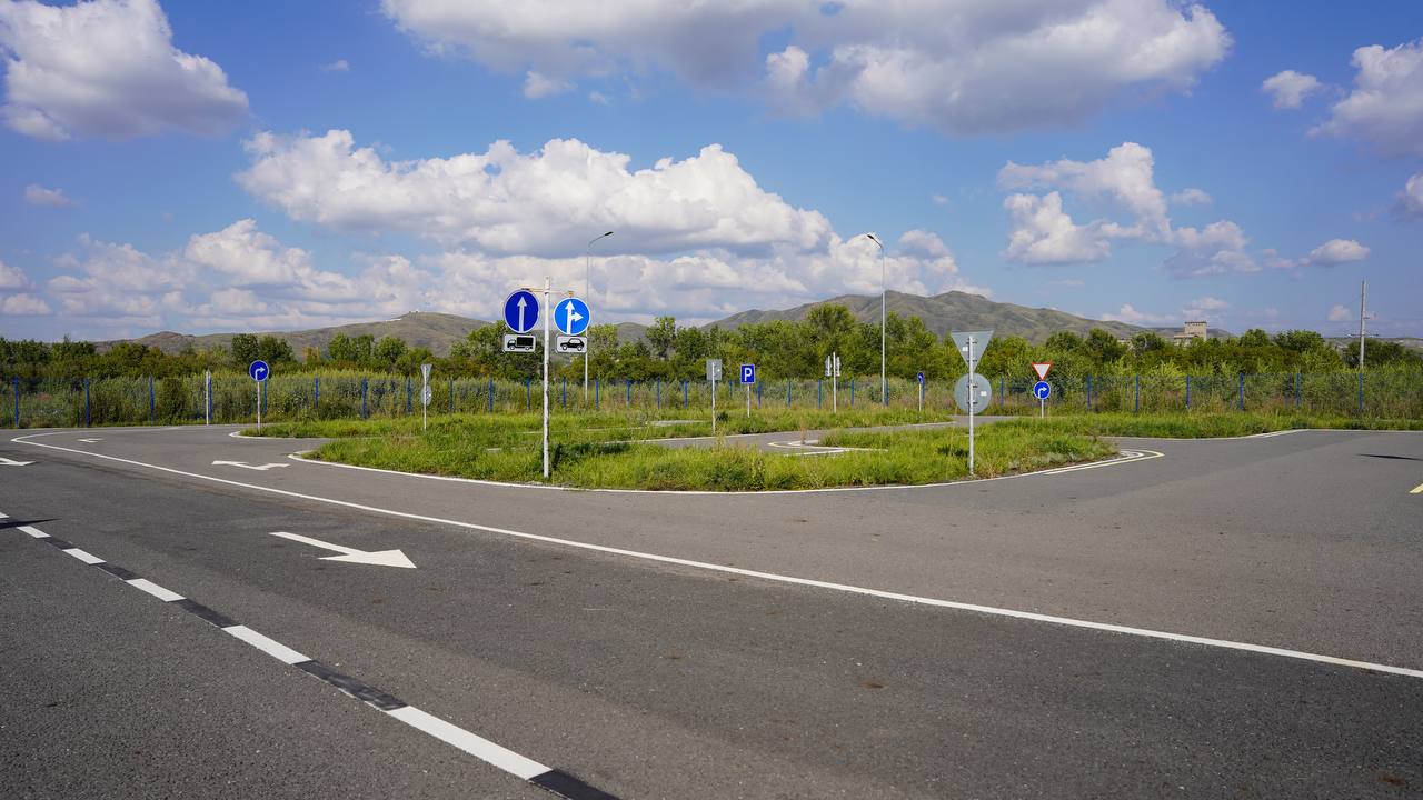 Өскемен қаласында B санаты бойынша практикалық емтихан тапсыруға арналған жаңа автодром ашылды