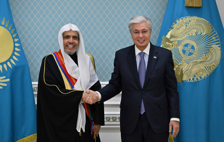 The President received the Secretary General of the Muslim World League