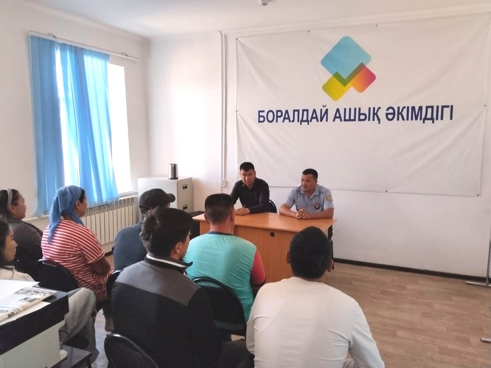 Жуалы ауданы Боралдай ауылдық округі тұрғындарымен кездесу өткізілді