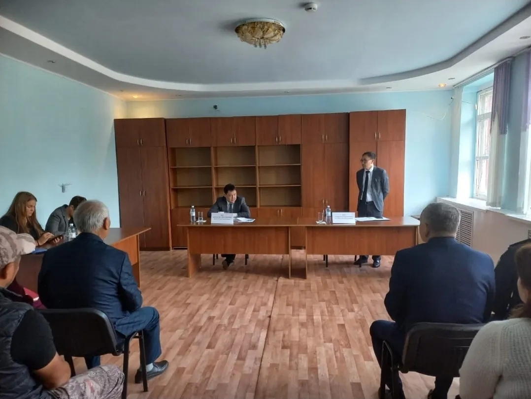 17 сентября в здании конторы ТОО состоялось официальное назначение акима Тахтабродского сельского округа.  В соответствии со статьей 45 Конституционного закона Республики Казахстан «О выборах в Республике Казахстан», решением территориальной избирательной комиссии района имени Габита Мусрепова, по итогам выборов, состоявшихся 14 сентября 2025 года,   акимом Тахтабродского сельского округа избран Кузганбаев Аслан Амангельдинович.  Справочно: кандидат набрал 362 голоса, что составляет 72,4%.    (Решение комиссии от 16 сентября 2025 года)  Благодарим всех, кто принял участие в выборах и проявил активную гражданскую позицию!