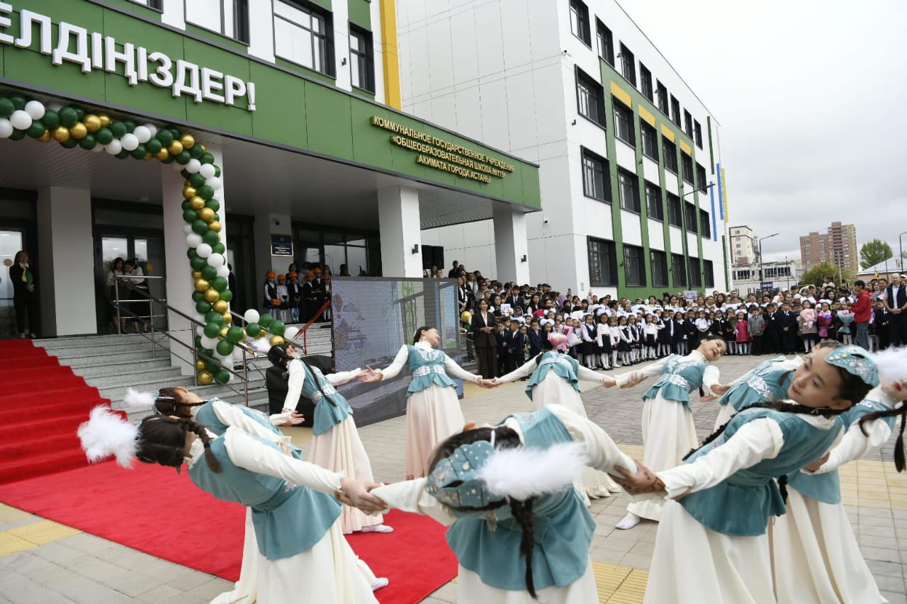 В СТОЛИЧНОМ РАЙОНЕ БАЙКОНЫР ОТКРЫЛАСЬ ПЕРВАЯ «КОМФОРТНАЯ ШКОЛА»