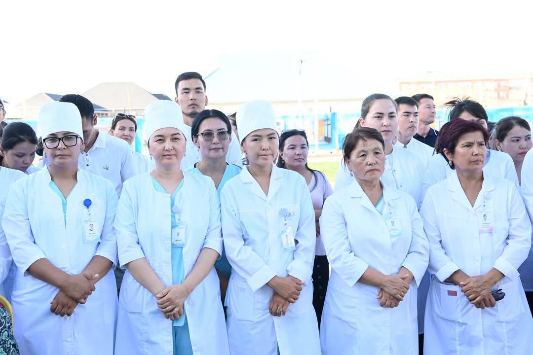 ҚАЗАҚСТАНДАҒЫ МЕДИЦИНА ҚЫЗМЕТКЕРЛЕРІН ӘЛЕУМЕТТІК ҚОЛДАУ ШАРАЛАРЫ: АҚШАЛАЙ ТӨЛЕМДЕР, ТҰРҒЫН ҮЙ, АТАҚТАР
