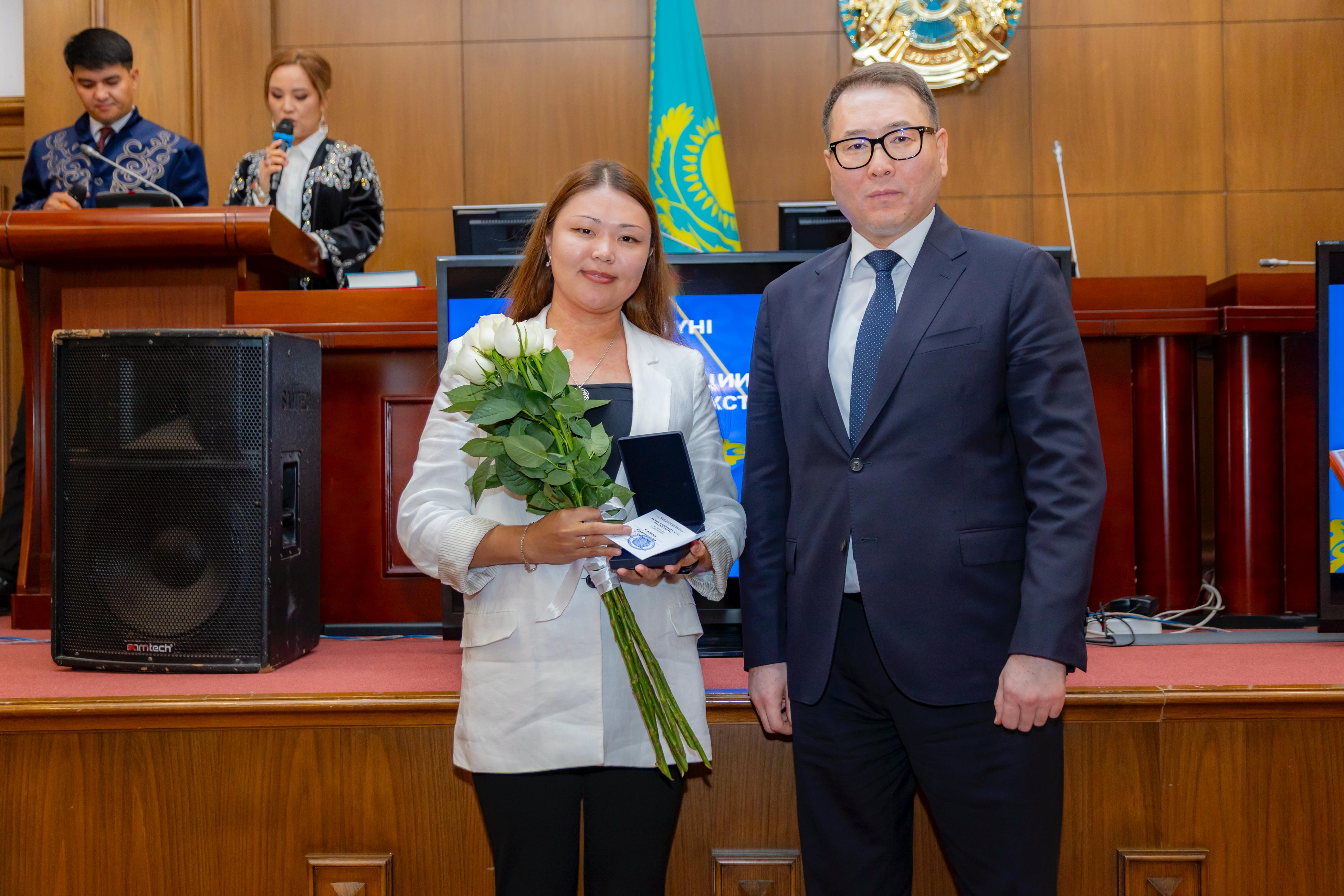 Сабина Есимбекова – білікті мемлекеттік қызметшінің заманауи үлгісі