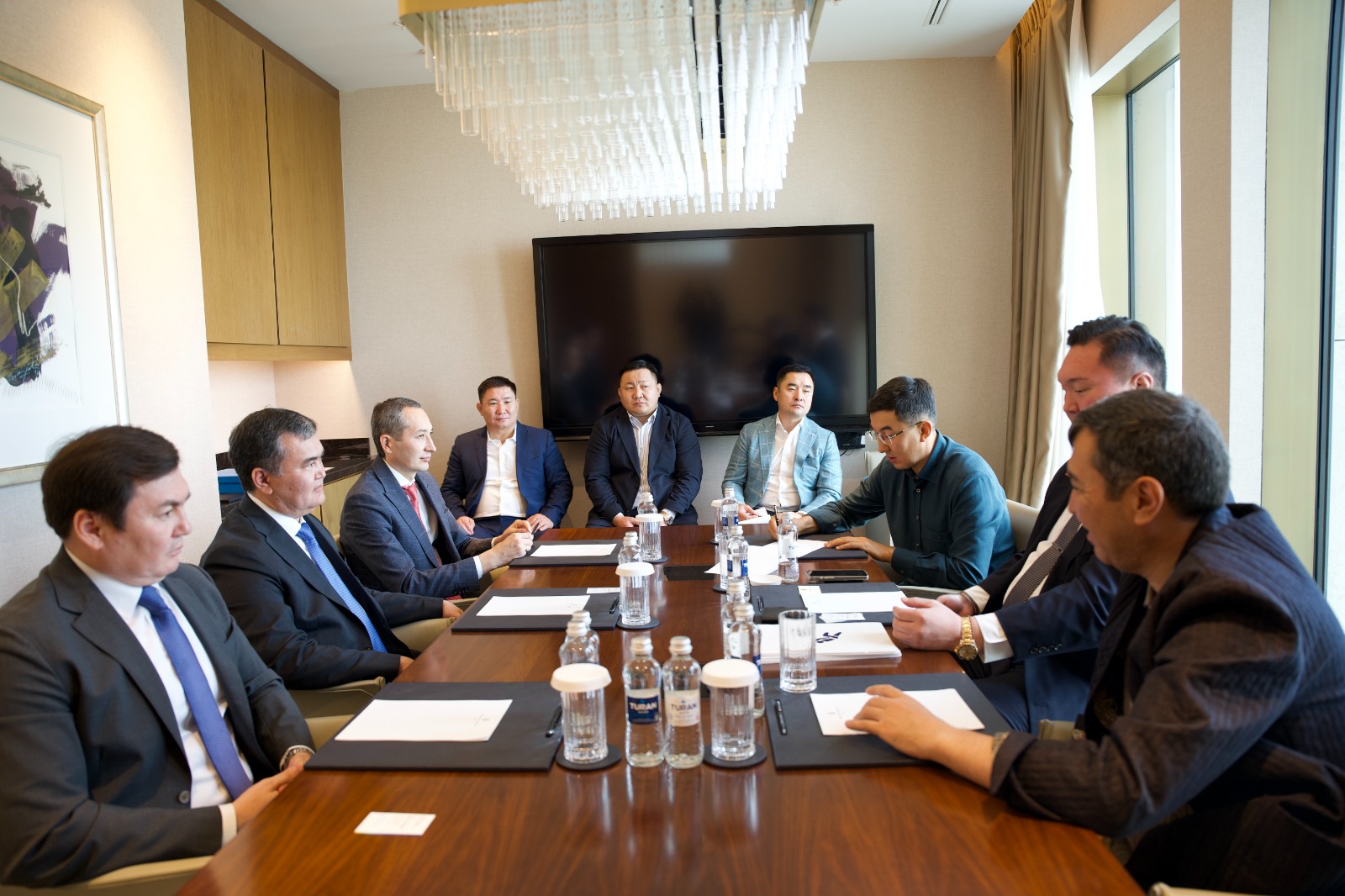 Әлемдік деңгейдегі сумо аңызы Хакухо Се Астанада шеберлік сабағын өткізді