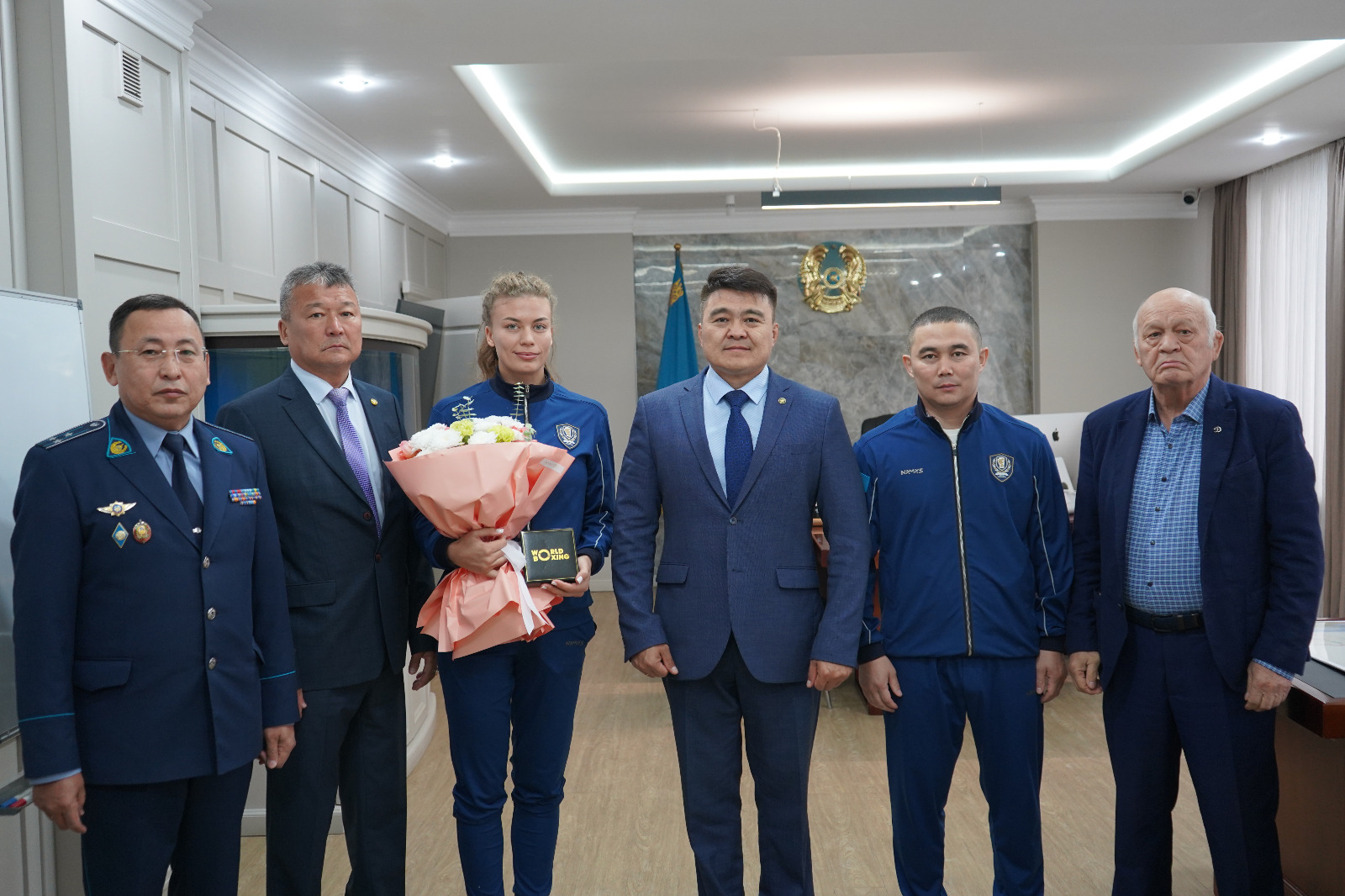 СКО-да полицейлер жасөспірімдердің әлем чемпионы Наталья Богдановамен кездесуін ұйымдастырды