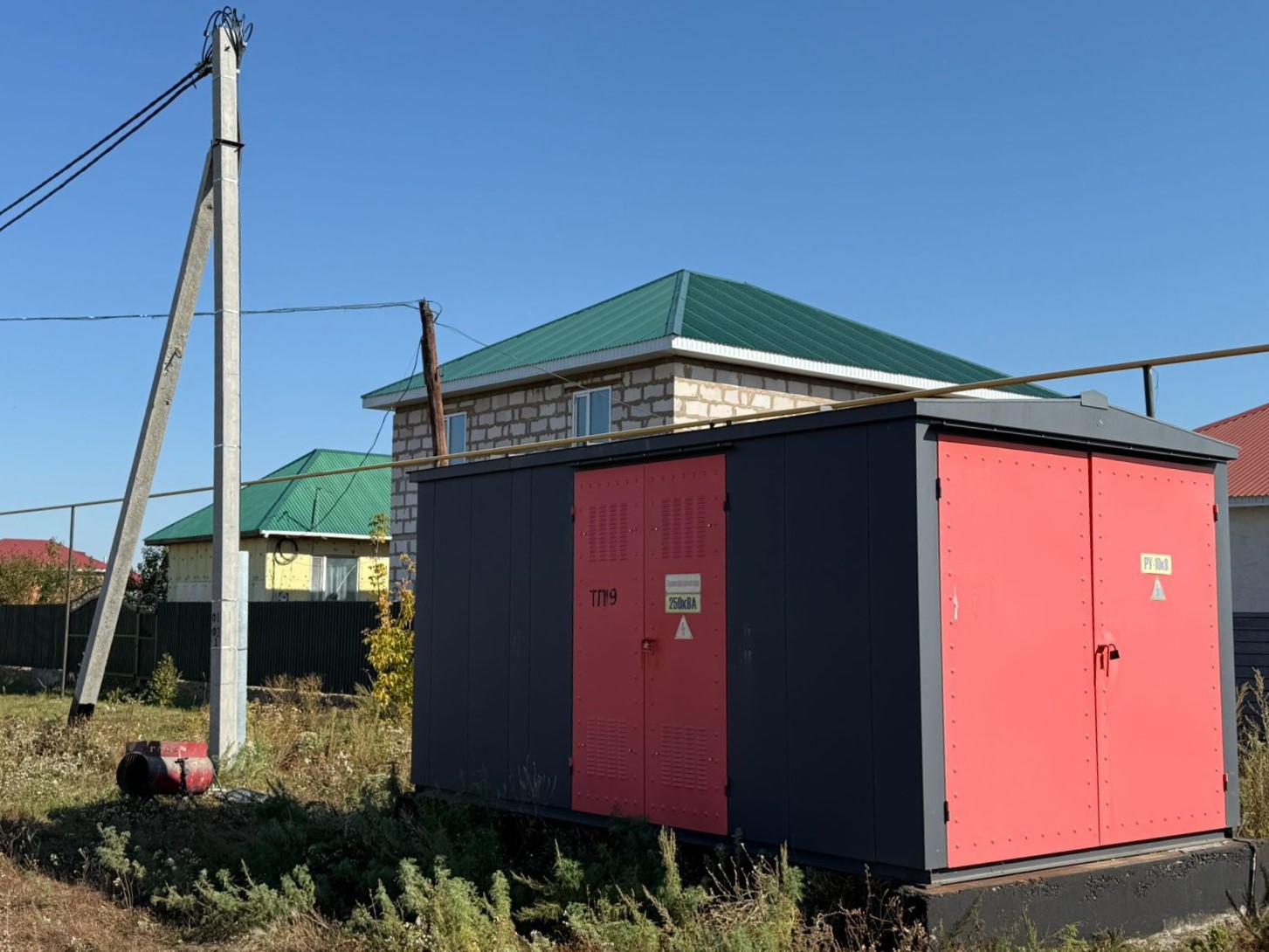 Қоянды ауылында мемлекеттік электр желілеріне қосу жұмыстары басталды